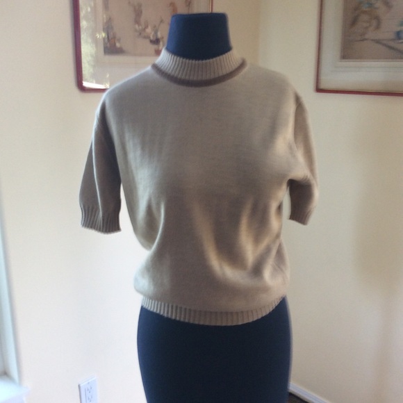 1960’s Cornuel Paris Sweater Set. Made in France - Picture 2 of 6